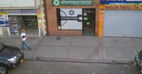 EL TOMACORRIENTE BOGOTÁ EL TOMACORRIENTE BOGOTÁ